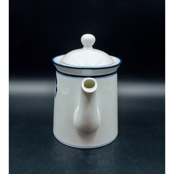 Dansk Flora Coffee Tea Pot Bayberry Blue White NR/Japan Porcelain - Picture 2 of 9